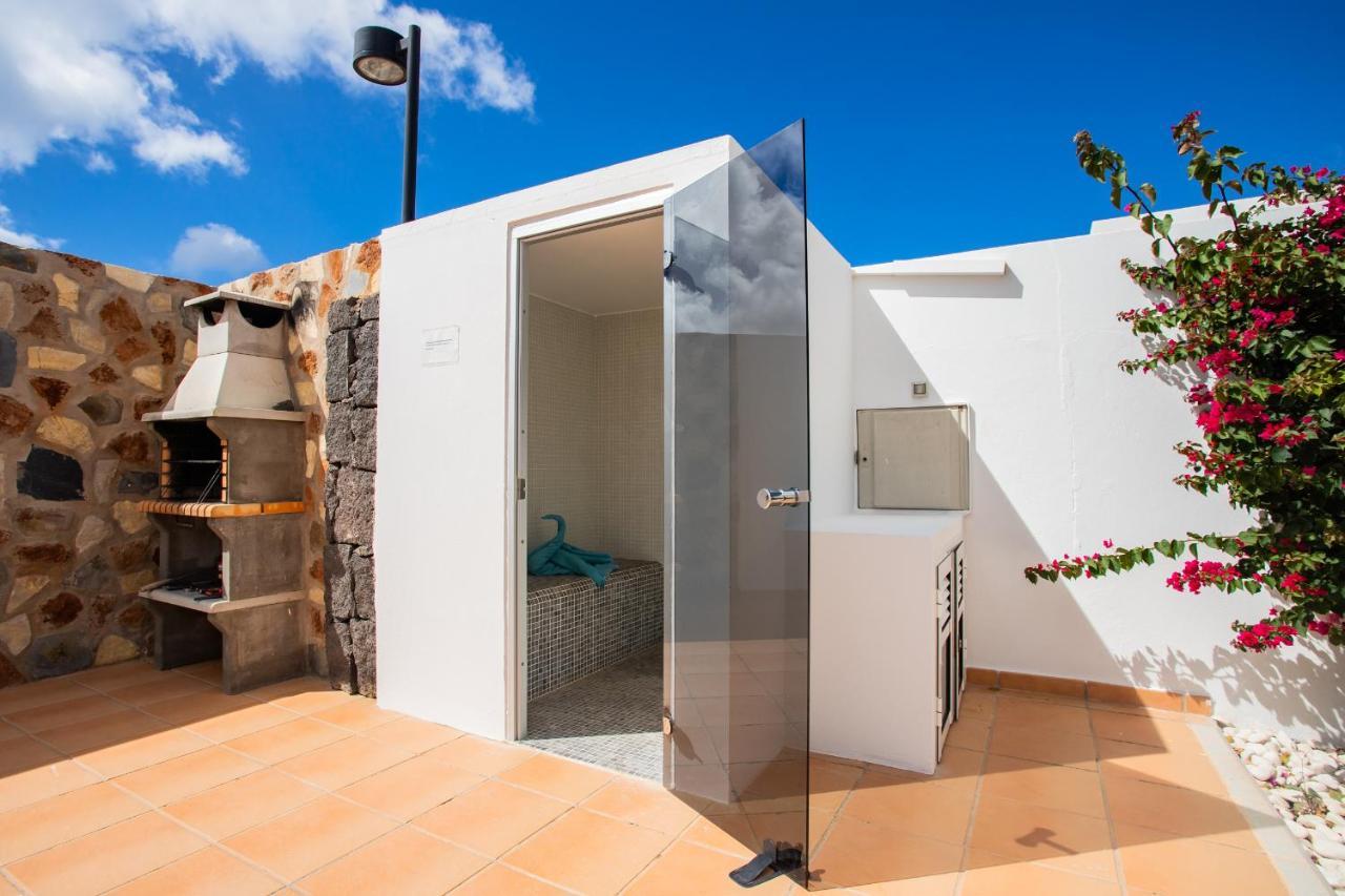 Casa Maurizio - Heated Pool, Hot Tub & Hammam Villa Playa Blanca  Bagian luar foto